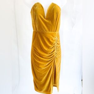 Gold velvet Midi Dress